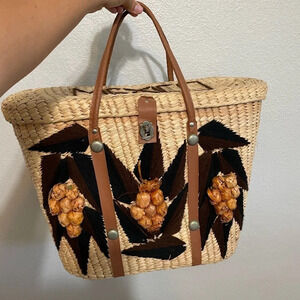 Vintage 60s Embroidered Straw Purse​​​